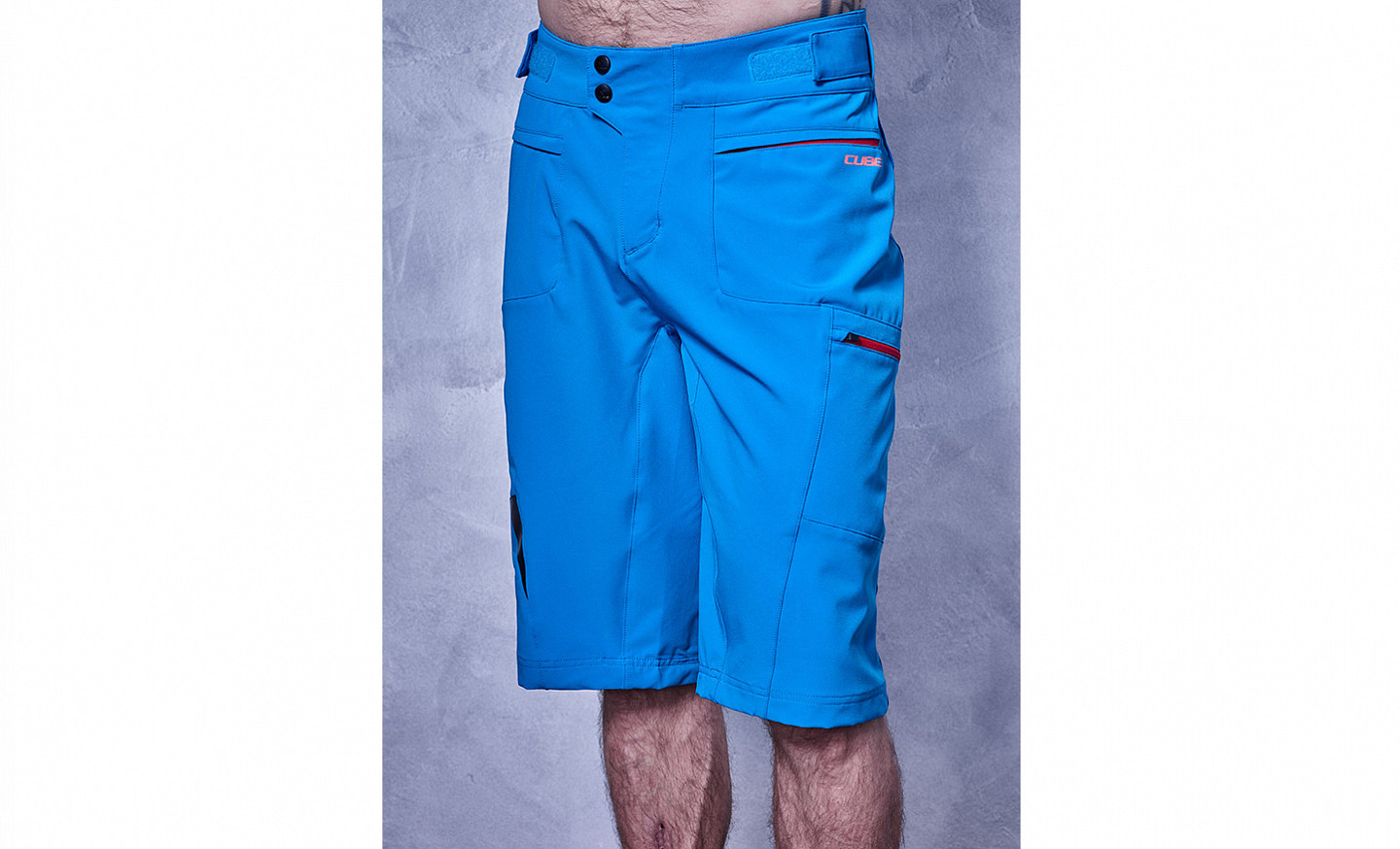 CUBE ACTION Shorts PURE